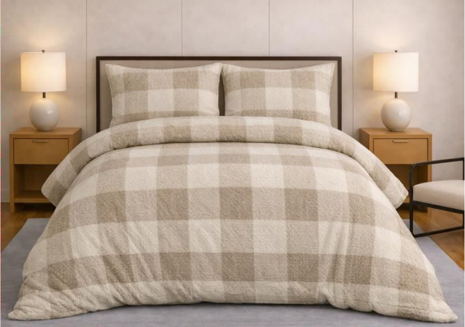 Beige checked duvet set
